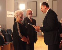 Burmistrz Nałęczowa wręczył odznaczenia za „Długoletnie Pożycie Małżeńskie”